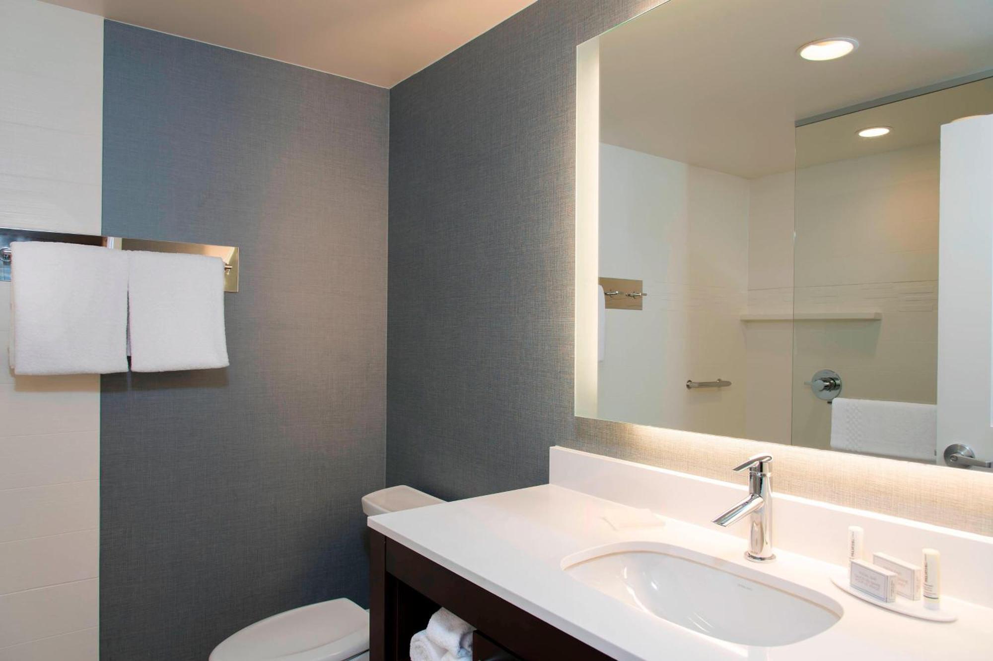Residence Inn By Marriott Houston City Place Spring Exteriör bild